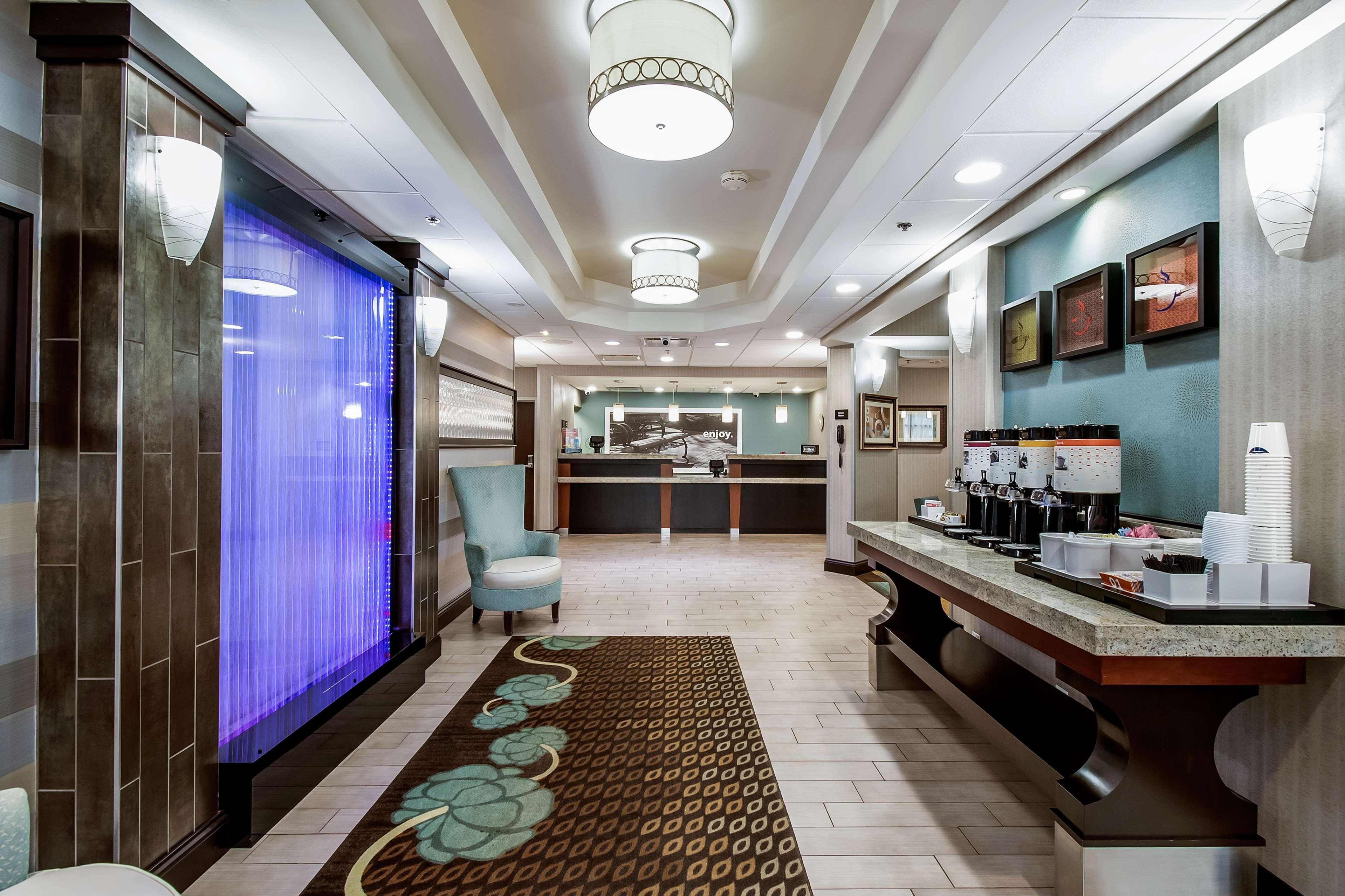 Hampton Inn West Columbus Ngoại thất bức ảnh