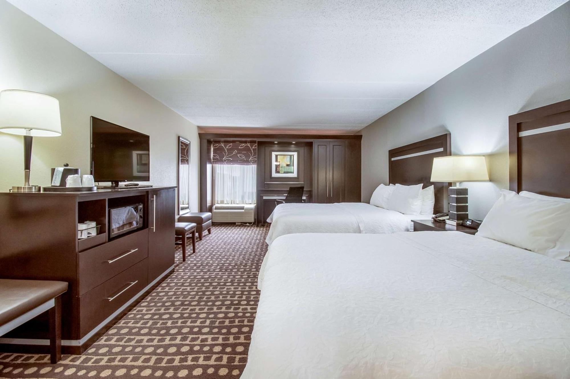 Hampton Inn West Columbus Ngoại thất bức ảnh