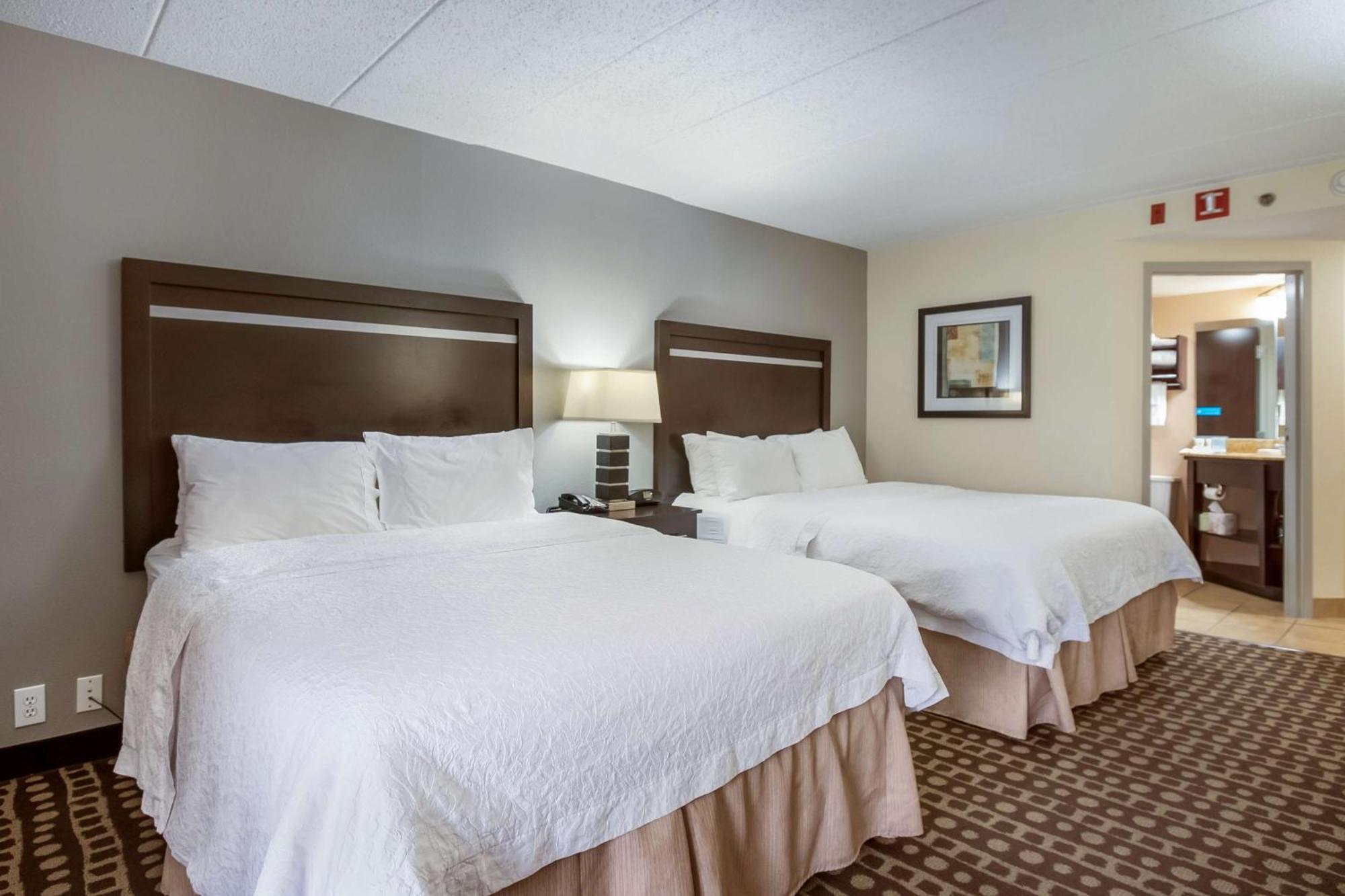Hampton Inn West Columbus Ngoại thất bức ảnh