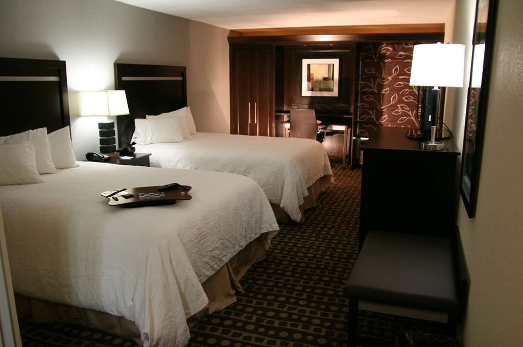 Hampton Inn West Columbus Phòng bức ảnh